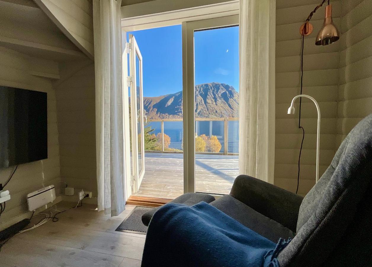 Wildlife Panorama Lofoten Bostad エクステリア 写真